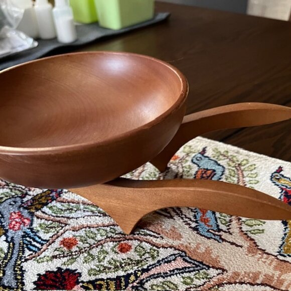 Rare MCM Fine Quality Lacquer Cherry Wood nut bowl wheelbarrow - Picture 3 of 6